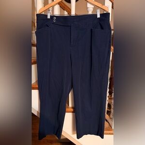 Chaps Women's Navy Capris